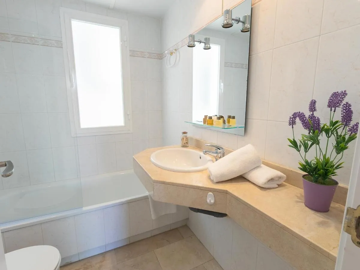 Vacation Marbella: Romantic Duplex Penthouse near Marina Apartment 0*, Marbella